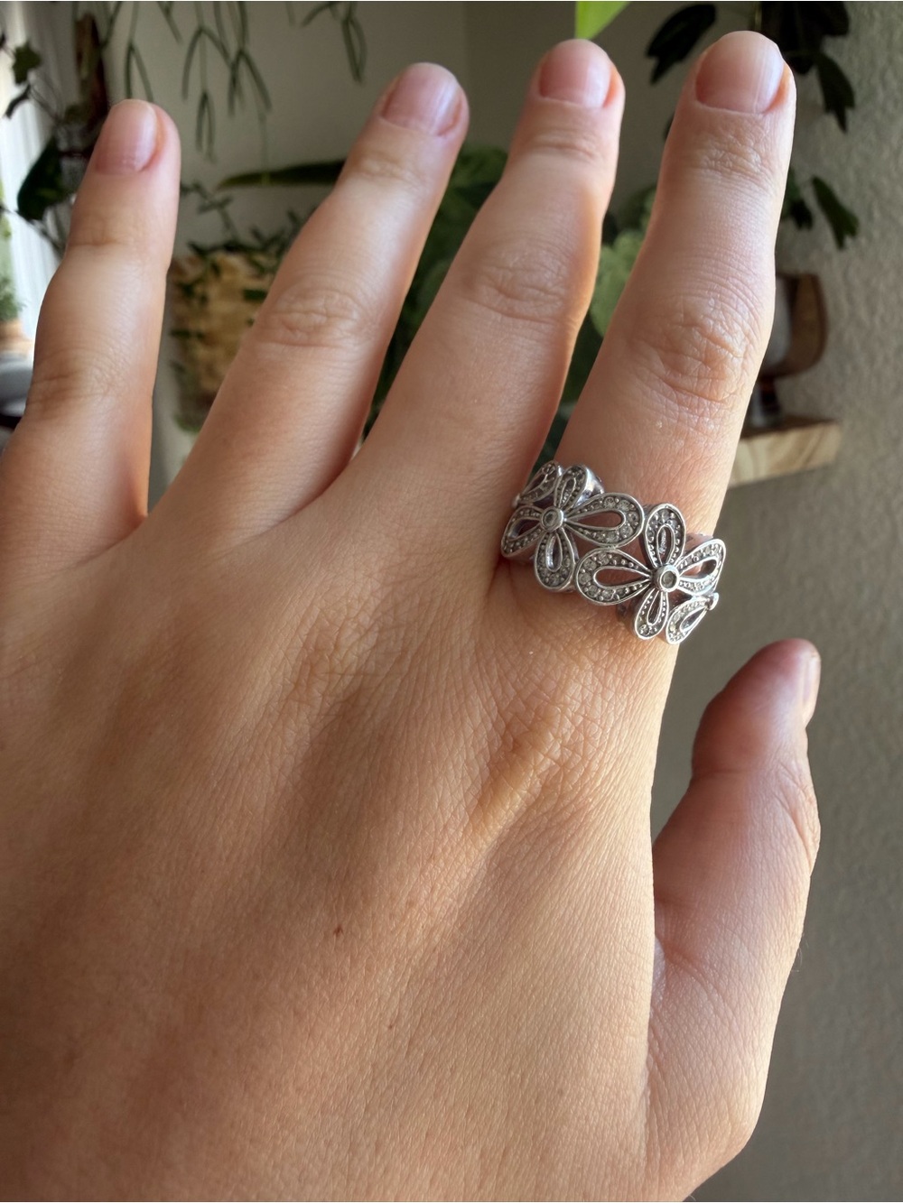 Vintage Designer SW  Floral Sterling Silver Ring - Sz 8.5